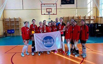 KSMU WOMEN’S VOLLEYBALL TEAM – WINNER OF THE THIRD STAGE OF THE IX IX FESTIVAL OF SPORTS OF STUDENTS OF MEDICAL AND PHARMACEUTICAL UNIVERSITIES OF RUSSIA CFO