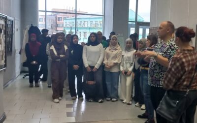 🎨 Art as a Bridge: Future Doctors Discover Russia Through Textile Paintings